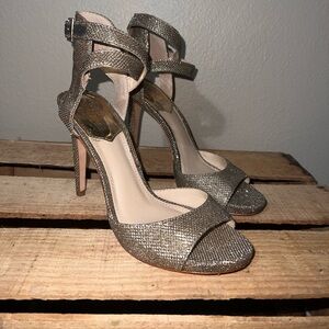 Vince Camuto Gold Shimmery Double Strap Heels size 6.5